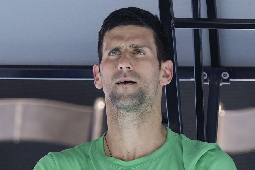 Novak Djokovic se dit même prêt à rater les prochains Roland-Garros et Wimbledon, lui qui clame pourtant depuis longtemps vouloir détenir le record de titres en Grand Chelem.