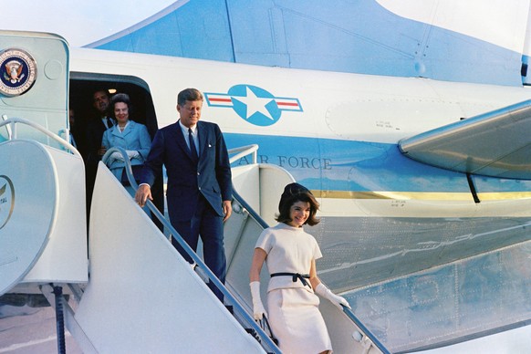 John F. Kennedy et Jacqueline Kennedy à Houston en 1963.