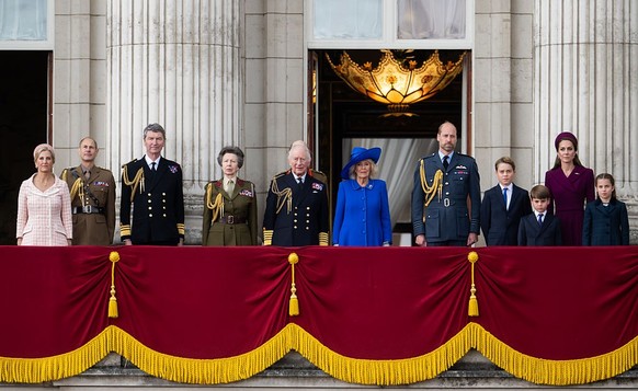 LONDON, ENGLAND - MAY 05: (L-R) Sophie, Duchess of Edinburgh, Prince Edward, Duke of Edinburgh, Vice Admiral Sir Timothy Laurence, Princess Anne, Princess Royal, King Charles III, Queen Camilla, Princ ...