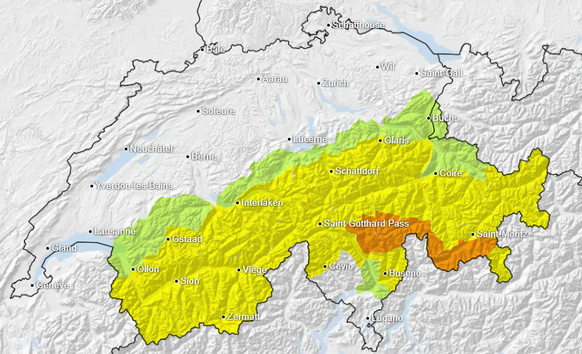 La carte des dangers d&#039;avalanches le 17 novembre 2025.