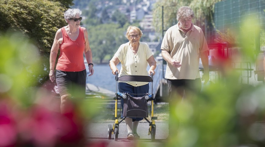 Aujourd'hui, ce ne sont pas seulement les cœurs des seniors qui sont en meilleure santé, mais aussi leur cerveau.