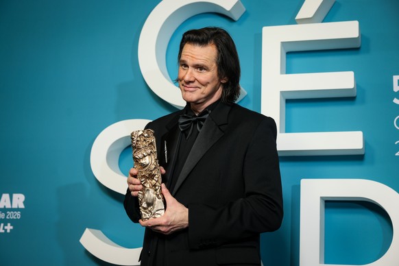 Jim Carrey poses after receiving the Cesar of Honor award during the 51st Cesar Awards ceremony in Paris, Thursday, Feb. 26, 2026. (AP Photo/Thomas Padilla)
France Cesar Awards