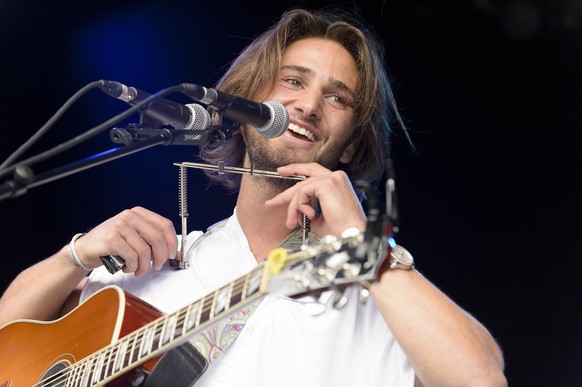 Swiss Musician and Snowboarder Pat Burgener performs on stage of &quot;Music In the Park&quot; during the 50th Montreux Jazz Festival, in Montreux, Switzerland, Wednesday, July 13, 2016. (KEYSTONE/Ant ...