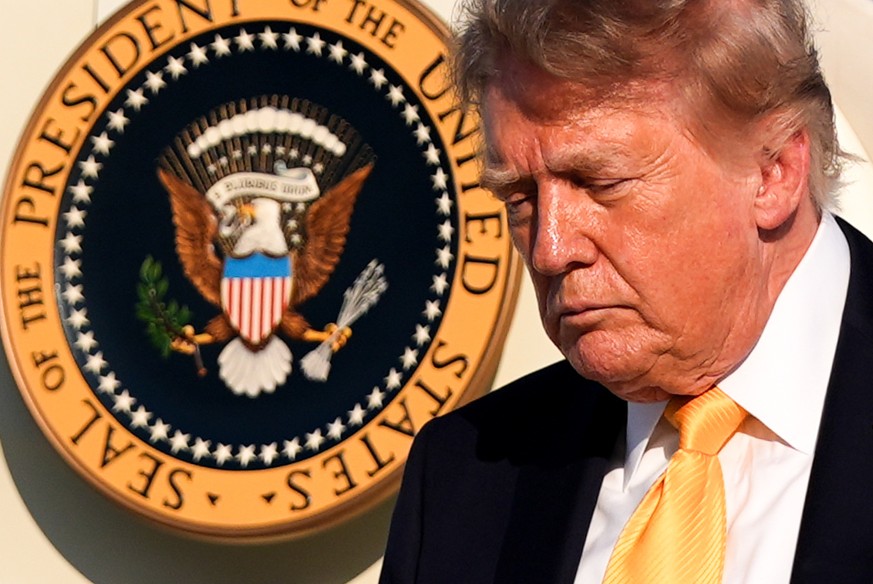 President Donald Trump disembarks Air Force One at Morristown Airport, Friday, Sept. 4, 2026, in Morristown, N.J. (AP Photo/Julia Demaree Nikhinson)
Trump