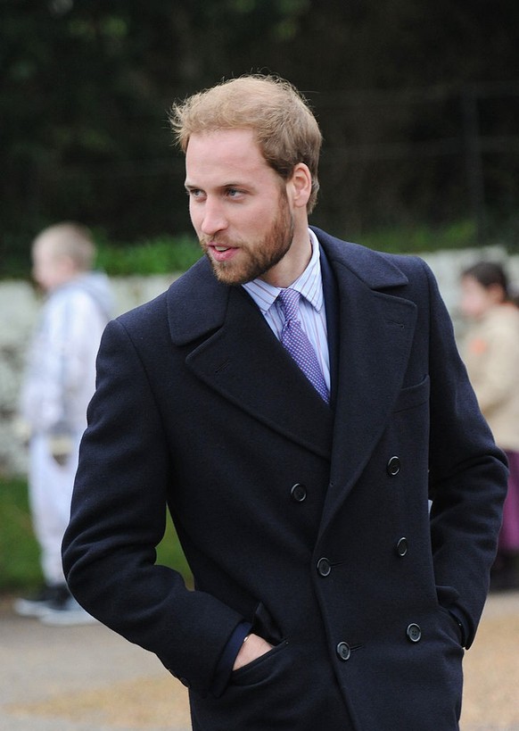 SANDRINGHAM, ENGLAND - DECEMBER 25: Prince William attends the Christmas Day service at St Mary Magdalene Church on December 25, 2008 in Sandringham, England. (Photo by Samir Hussein/WireImage)