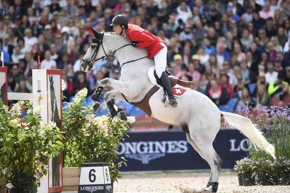 Martin Fuchs JO Suisse saut d&#039;obstacles