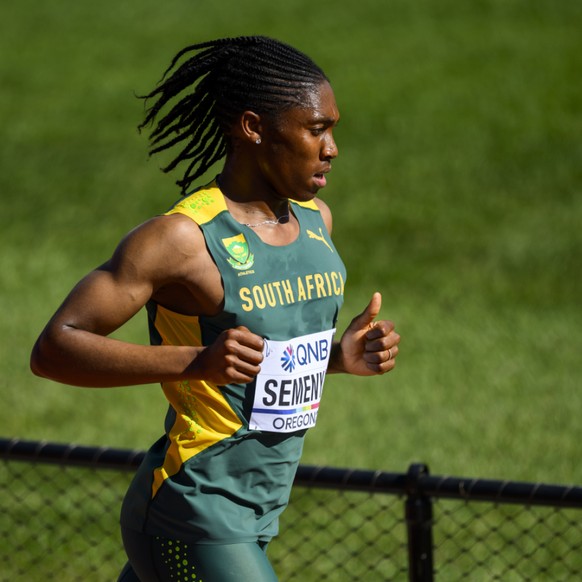 Porteuse du gène SRY, Caster Semenya, ici en 2022, ne pourrait plus concourir aux JO