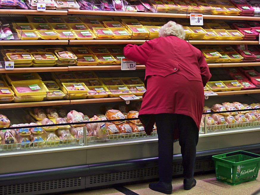 Les produits d'origine animale comptent pour plus d'un tiers (35,6%) du budget alimentaire des ménages, selon un communiqué de l'Office fédéral de l'agriculture jeudi (archives).