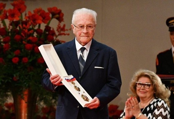 Otto Šimko wurde vom Präsidenten der Slowakischen Republik „für die Verdienste der Demokratie und den Schutz der Menschenrechte und Freiheiten“ geehrt.