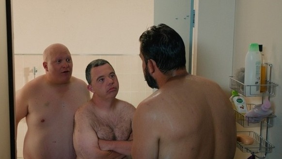 Le film «Un p&#039;tit truc en plus» de l&#039;humoriste et réaliste Artus fait un carton en France et en Suisse.