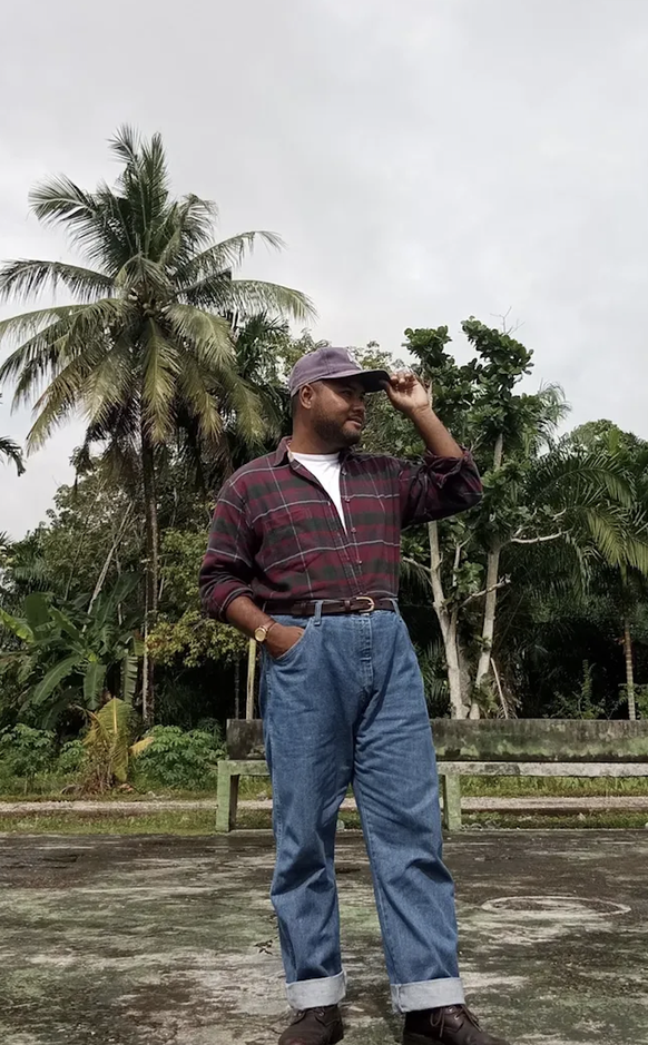 En version «Je vais tailler du bois».