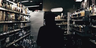 Opération Poutine: Migros veut que vous fassiez vos courses avec «moins de lumière»