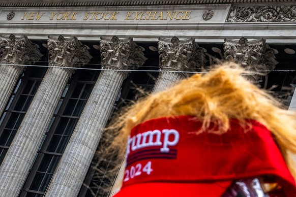 Les décisions erratiques de Donald Trump font fluctuer la Bourse à toute vitesse.