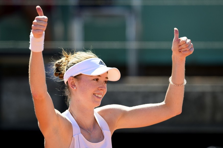 Switzerland&#039;s Simona Waltert celebrates the wins on Spain&#039;s Cristina Bucsa during the second round match at the WTA International Ladies Open Lausanne tennis tournament, in Lausanne, Switzer ...