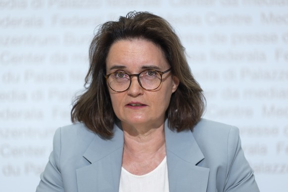 Marlene Amstad, Verwaltungspraesidentin der Eidgenoessischen Finanzmarktaufsicht FINMA, spricht waehrend der Jahresmedienkonferenz der Eidgenoessischen Finanzmarktaufsicht FINMA, am Dienstag, 21. Apri ...