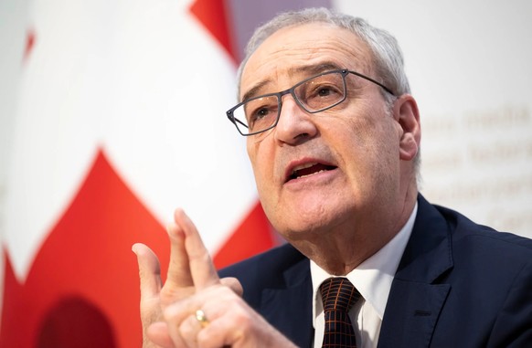 Le président de la Confédération, Guy Parmelin, est inquiet face aux tensions avec Rome.