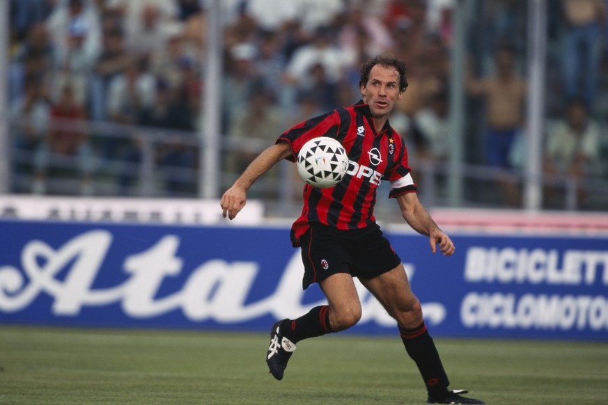 Italian Franco Baresi playing for AC Milan. (Photo by Christian Liewig/TempSport/Corbis via Getty Images)