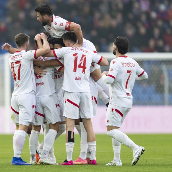 Les joueurs de Thoune peuvent se congratuler