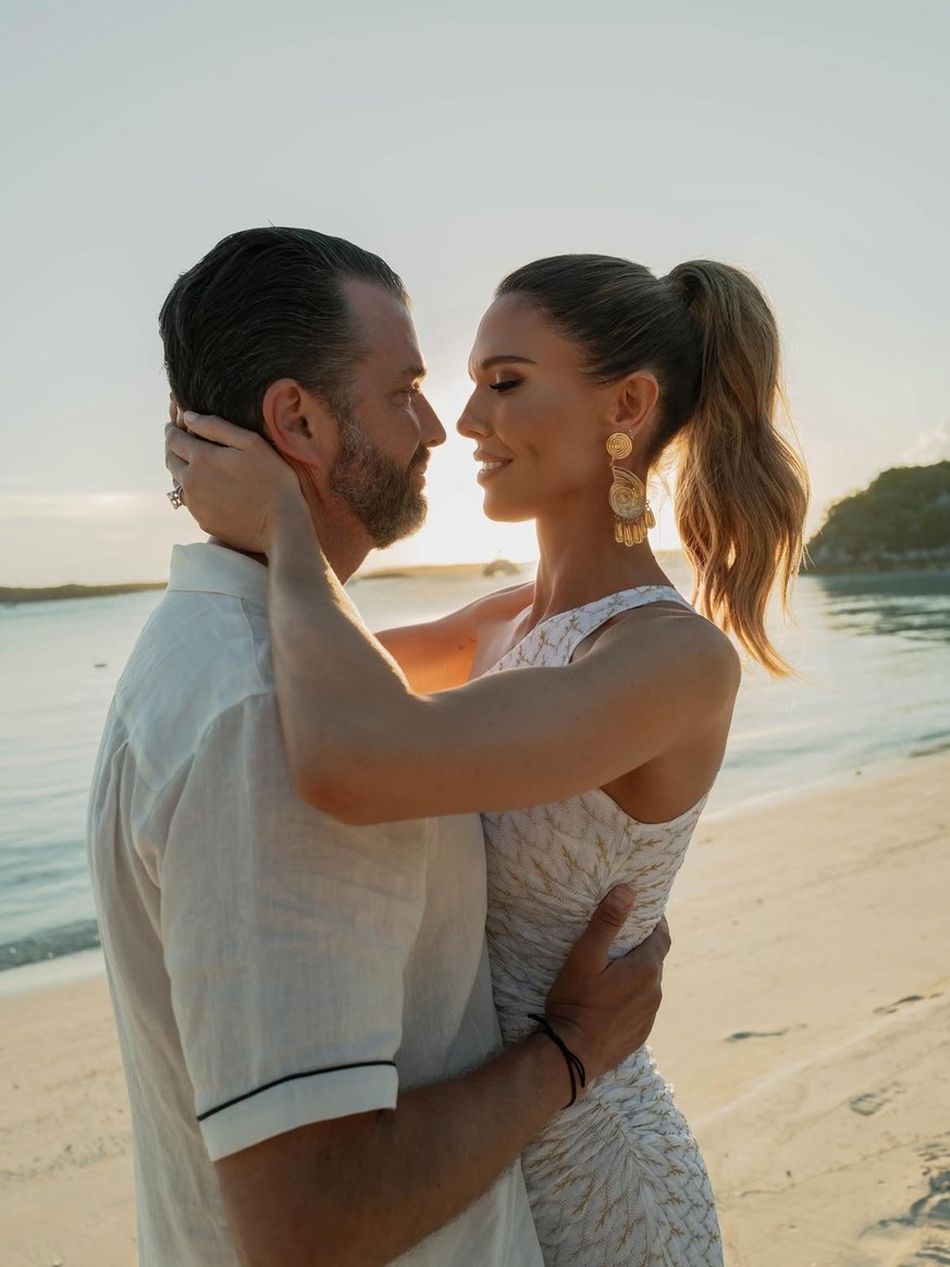 Les noces de Don Jr font désormais rire ses adversaires et il va devoir faire face à d'éventuelles conséquences politiques.