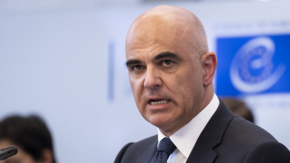 La Suisse doit adapter son système de milice, dit le Conseil de l'Europe