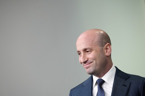 epa12067391 White House Deputy Chief of Staff Stephen Miller attends a press briefing at the White House in Washington, DC, USA, 01 May 2025. EPA/YURI GRIPAS / POOL