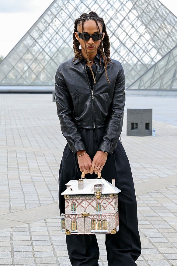 PARIS, FRANCE - MARCH 10: Jaden Smith attends the Louis Vuitton Womenswear Fall/Winter 2026-2027 show as part of Paris Fashion Week on March 10, 2026 in Paris, France. (Photo by Lyvans Boolaky/Getty I ...