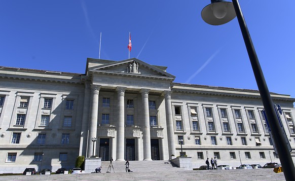 Le Tribunal fédéral de Lausanne confirme: la pratique actuelle concernant les petites quantités de cannabis n&#039;a pas de base légale.