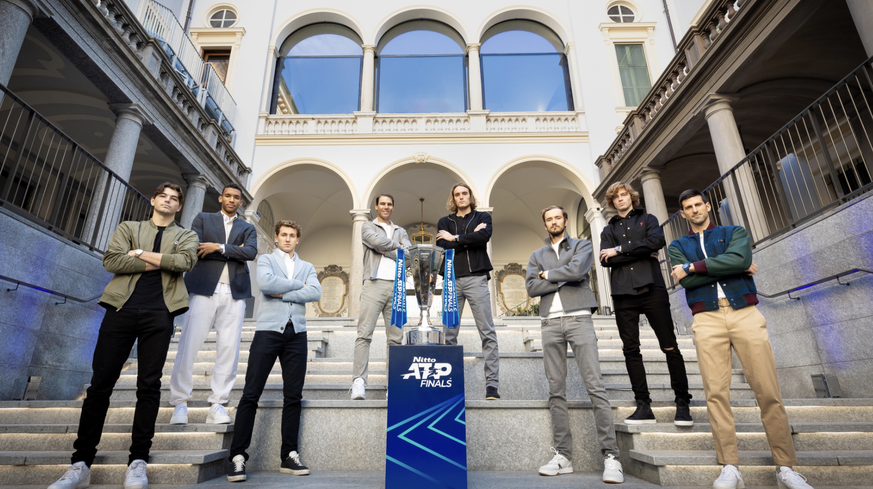 De gauche à droite: Fritz, Auger-Aliassime, Ruud, Nadal, Tsitsipas, Medvedev, Rublev et Djokovic.