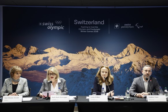 KEYPIX - Ruth Metzler-Arnold, Praesidentin Swiss Olympic, Ruth Wipfli Steinegger, Co-Praesidentin Switzerland 2038, Lenka Koelliker, Co-Praesidentin Switzerland 2038, und Frederic Favre, CEO Switzerla ...