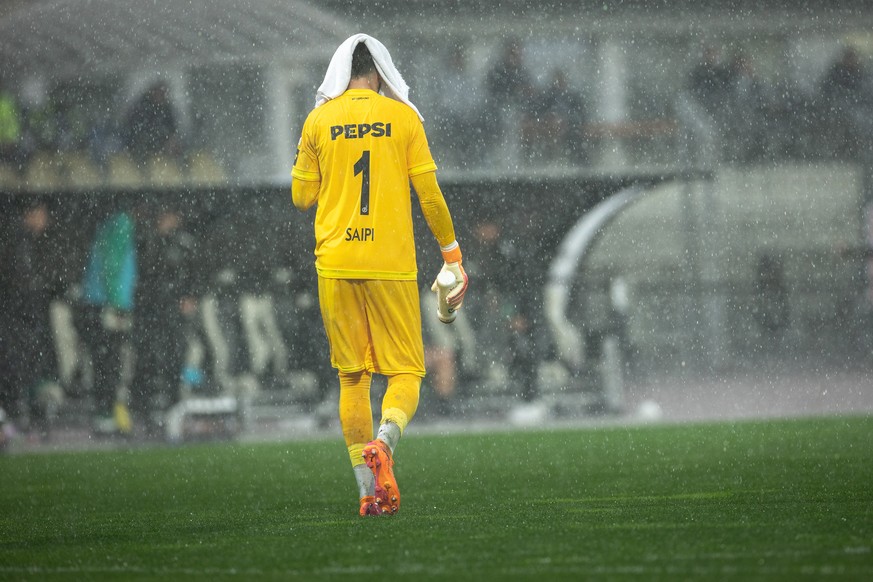 Match interrupted due to bad weather, during the Super League soccer match FC Lugano against FC FC St.Gallen, at the Cornaredo Stadium in Lugano, Sunday , 2 November, 2025. .(KEYSTONE / Ti-Press / Mas ...