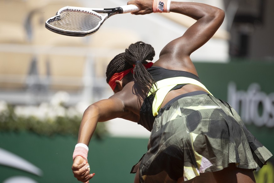 PARIS, FRANCE June 9. Coco Gauff of the United States smashes her tennis racquet during her loss against Barbora Krejcikova of the Czech Republic on Court Philippe-Chatrier during the quarter finals o ...