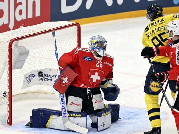 Jacob De La Rose inscrit sur cette action le 1-1 pour la Suède