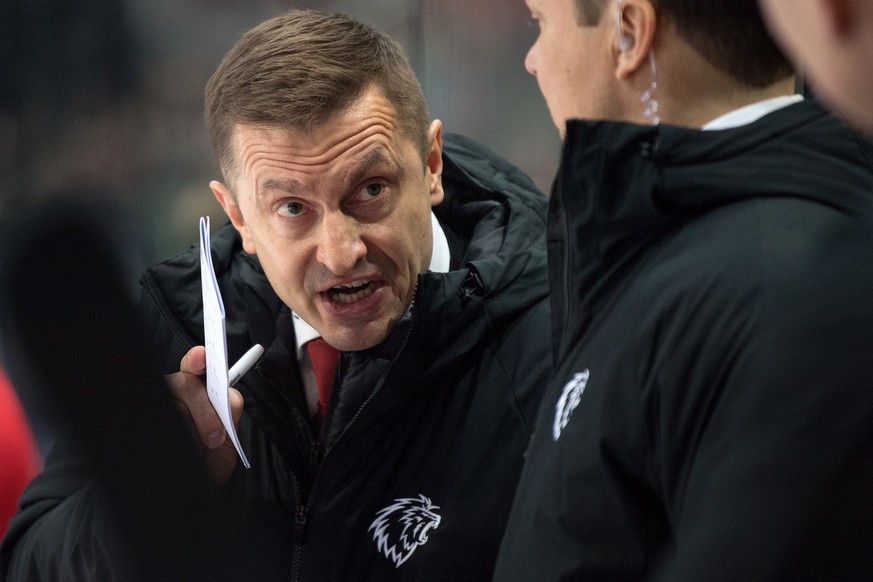 Lausannes Trainer Ville Peltonen im Eishockey Meisterschaftsspiel der National League zwischen dem SC Bern und dem Lausanne HC, am Freitag, 17. Januar 2020, in der PostFinance Arena in Bern. (KEYSTONE ...