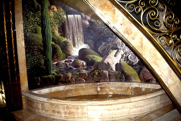 16523 SD0129.IVANA TRUMP'S APARTMENT IN AT THE TRUMP TOWER . / 1993(Credit Image: � Judie Burstein/Globe Photos/ZUMAPRESS.com)