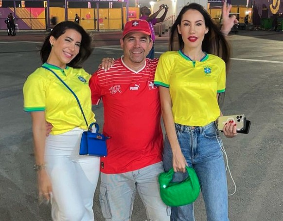 Roman Freuler en bonne compagnie avant le match de la Nati contre le Brésil.