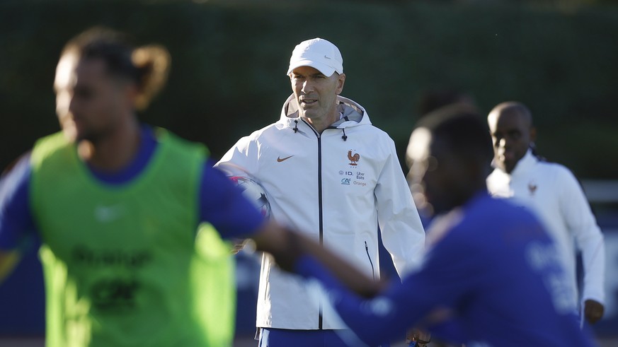 Zidane a négocié un salaire pas comme les autres avec les Bleus