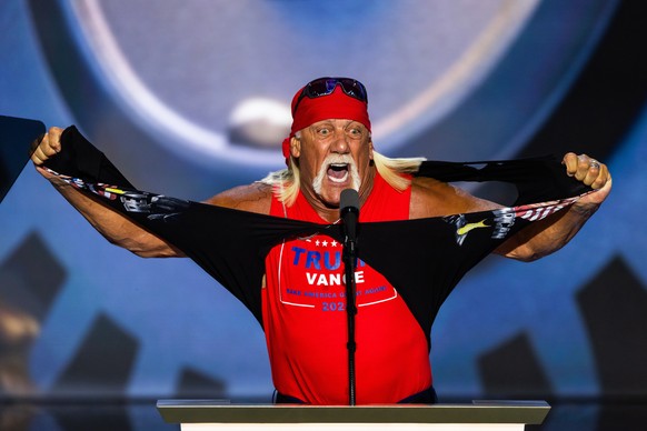 epa12259203 (FILE) - Retired wrestler Hulk Hogan delivers remarks during the last day of the Republican National Convention (RNC) at the Fiserv Forum in Milwaukee, Wisconsin, USA, 18 July 2024 (reissu ...