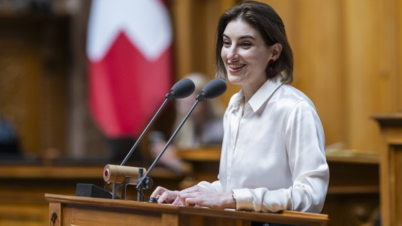 Anna Rosenwasser, SP-ZH, spricht waehrend der Debatte um die Volksinitiative der JUSO &quot;Initiative fuer eine Zukunft&quot;, an der Fruehjahrssession der Eidgenoessischen Raete, am Dienstag, 18. Ma ...