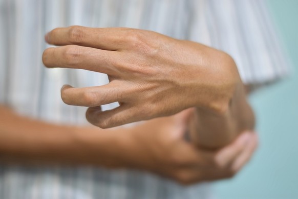 verkrampfte Hand