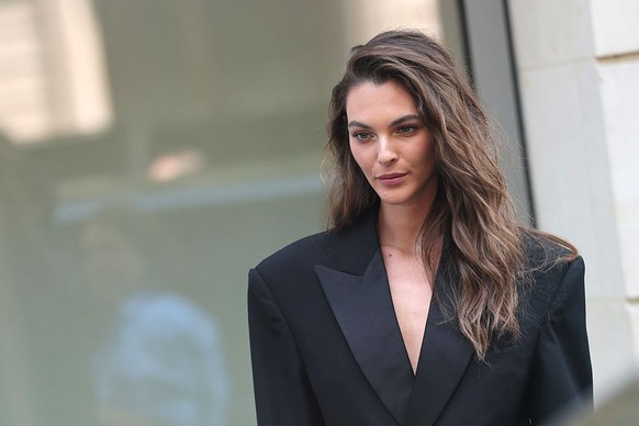 PARIS, FRANCE - JULY 09: Vittoria Ceretti attends the Balenciaga Haute Couture Fall/Winter 2025/2026 show as part of Paris Fashion Week on July 09, 2025 in Paris, France. (Photo by Jacopo Raule/Getty  ...