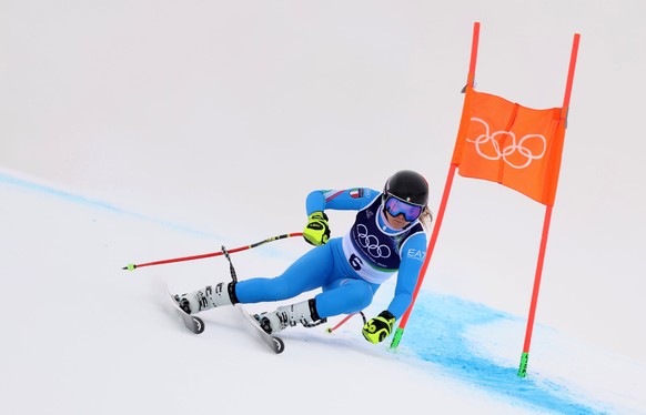 epa12712222 Laura Pirovano of Italy competes in the Women's Downhill training of the Alpine Skiing competition, at the Milano Cortina 2026 Winter Olympic Games, Tofane ski centre in Cortina d ...