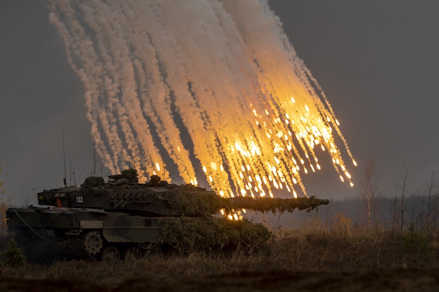 Germany army Main battle tank Leopard 2A6 take part in the NATO military exercise 'Iron Wolf 2022-II' at a training range in Pabrade, north of the capital Vilnius, Lithuania on Wednesday, Oct. 26, 202 ...