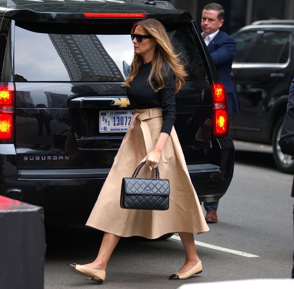 NEW YORK, NEW YORK - JUNE 08: Former U.S. First Lady Melania Trump arrives to Trump Tower in Manhattan on June 8, 2023 in New York City. (Photo by James Devaney/GC Images)