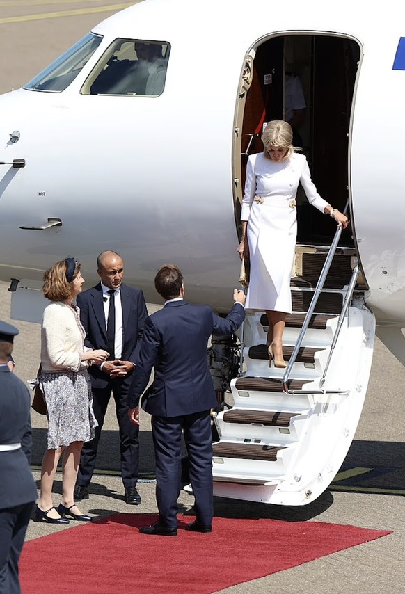 La scène a fait la Une des tabloïds américains et britanniques.