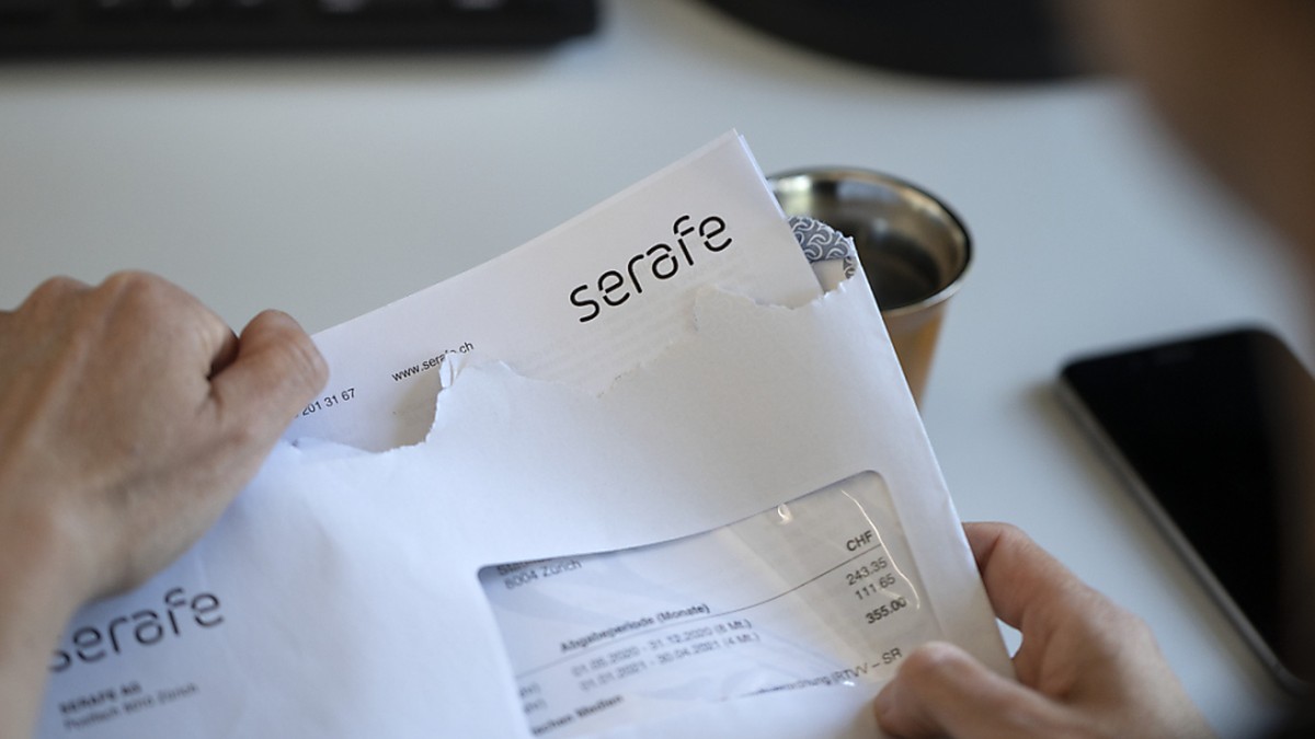 Serafe: les Suisses devront à nouveau voter sur la redevance