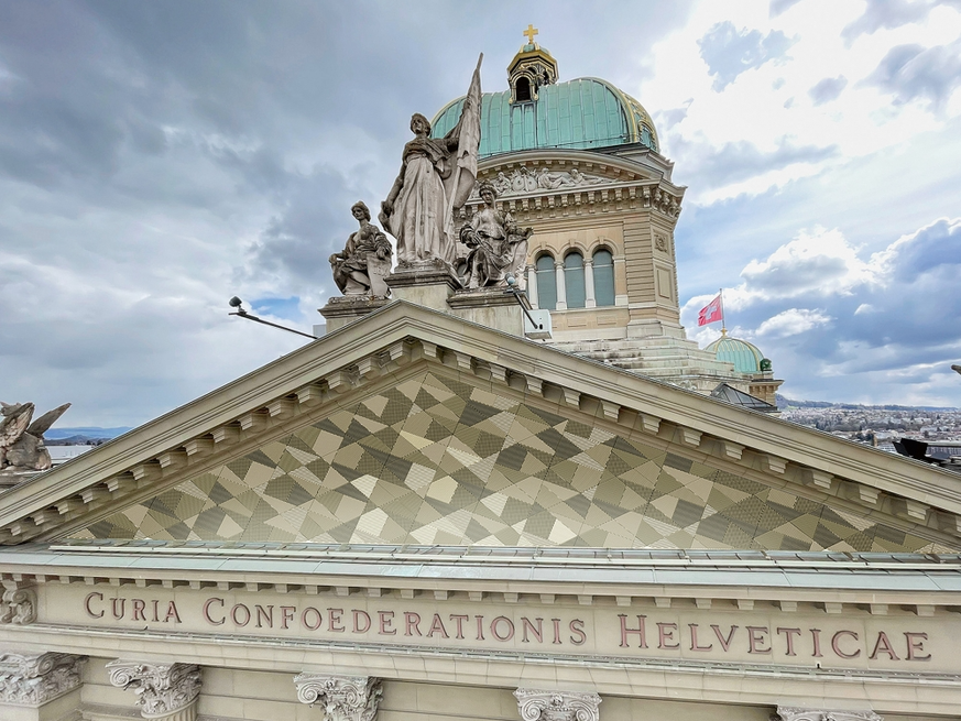 Le frontispice du Palais fédéral est changé à tout jamais.