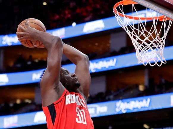 Clint Capela a réussi 23 points face à Memphis