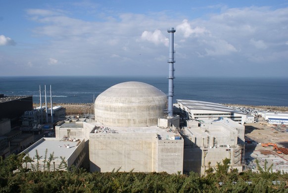 Flamanville nuclear power plant in France File photo taken in October 2016 shows the Flamanville nuclear power plant in France. PUBLICATIONxINxGERxSUIxAUTxHUNxONLY A14AA0001175763P