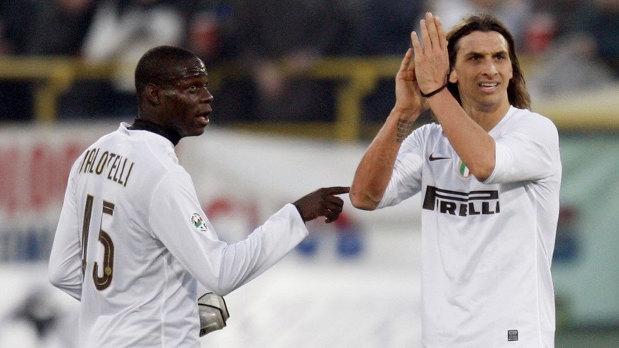 Inter Milan Swedish forward Zlatan Ibrahimovic, right, and teammate forward Mario Balotelli react at the end of a Serie A soccer match against Bologna at the Dall&#039;Ara stadium in Bologna, Italy, S ...