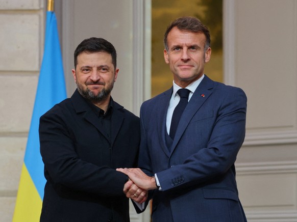 &quot;C&#039;est un accord historique et nous apprécions beaucoup le soutien de la France&quot;, a dit Volodymyr Zelensky.